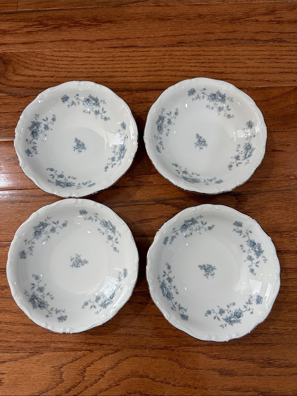 Johann Haviland Bavaria Germany Blue Garland fruit bowls - Set of 4
